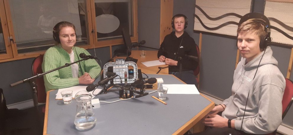 Lið ME í Gettu Betur 2021. Ásdís, Gunnar og Almar.
Mynd; Heiður Ósk Helgadóttir