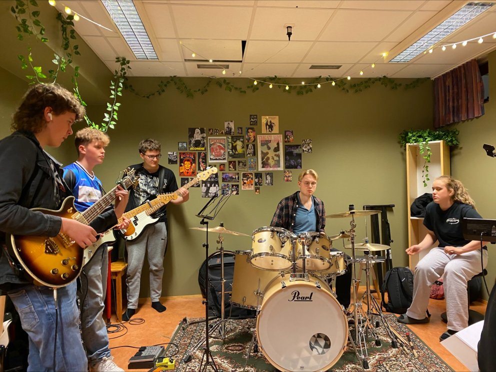 Spjall við formann TME - Tónleikar á föstudag!