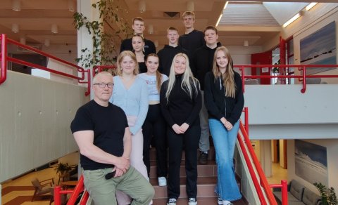 Þakkir fyrir þátttöku í stjórnarstarfi NME